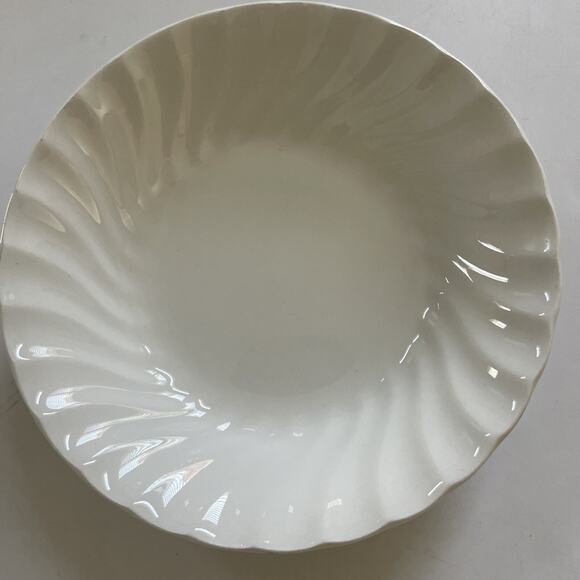 Set 4 Johnson Bros Regency Mini Bowls Swirl Coupe Ice Cream Fruit 5 3/4" ENGLAND - Picture 8 of 9